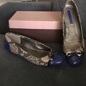 Bandolino snake print/cobalt blue flats Size 7 1/2